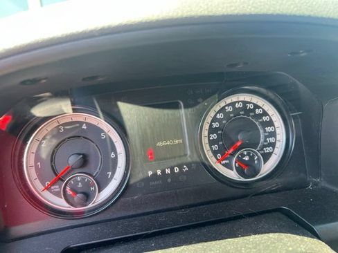 Used 2019 RAM 1500 Express w/ Express Value Package AWD/4WD image 6