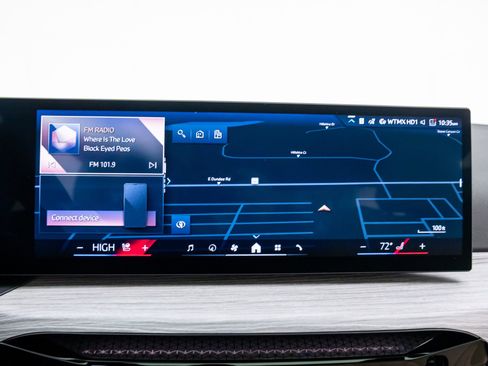 New 2026 BMW 330i xDrive Sedan w/ M Sport Package image 24