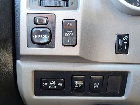 Used 2012 Toyota Tundra 4x4 Double Cab w/ Tow Pkg image 20