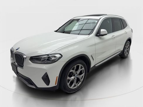 Used 2022 BMW X3 sDrive30i w/ Convenience Package image 3