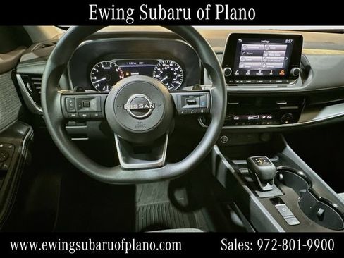 Used 2023 Nissan Rogue SV FWD image 11