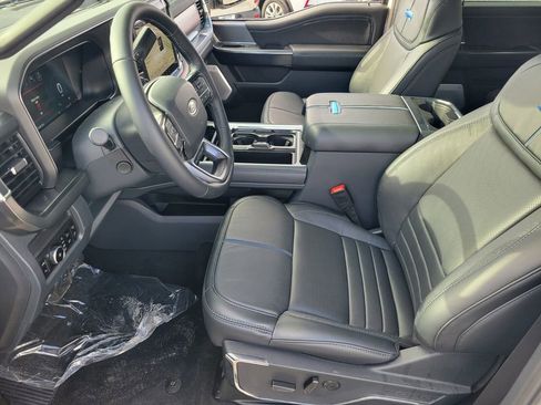 New 2026 Ford F250 Platinum image 7