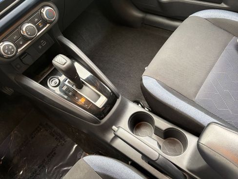 Used 2025 Nissan Versa SV image 37