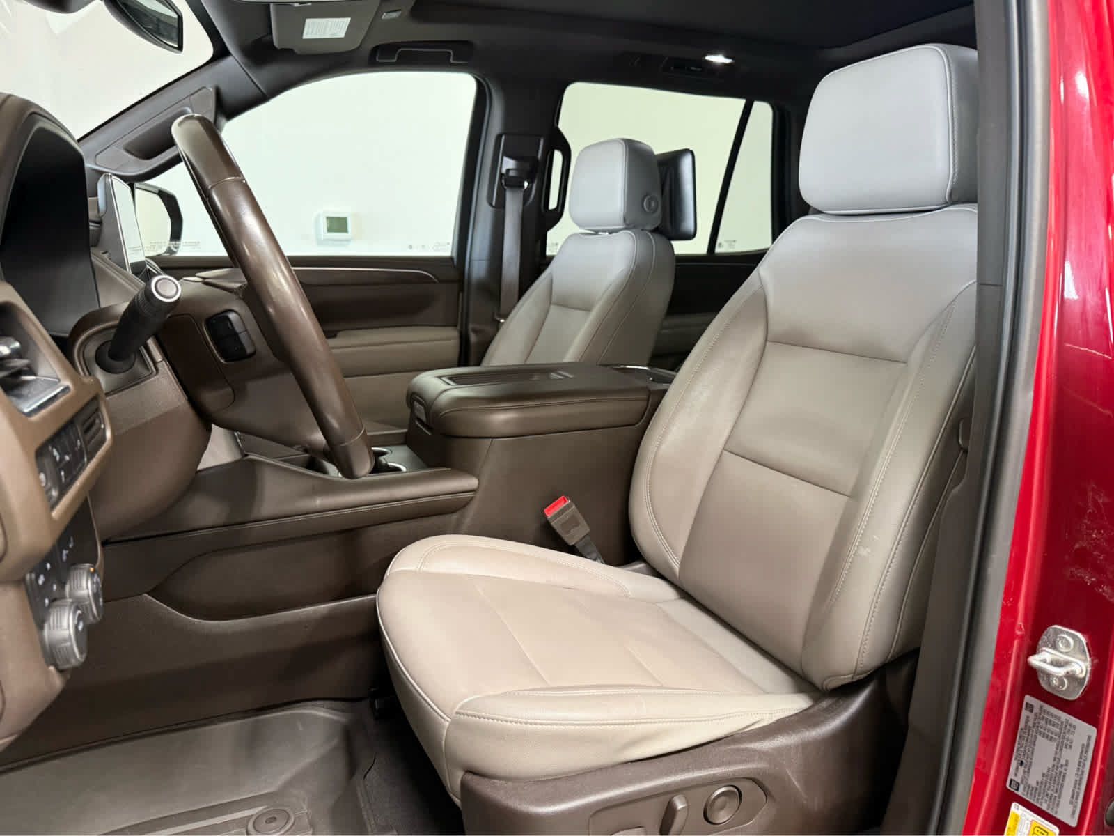 Used 2021 Chevrolet Tahoe Z71 w/ Rear Media and Nav Package AWD/4WD image 13