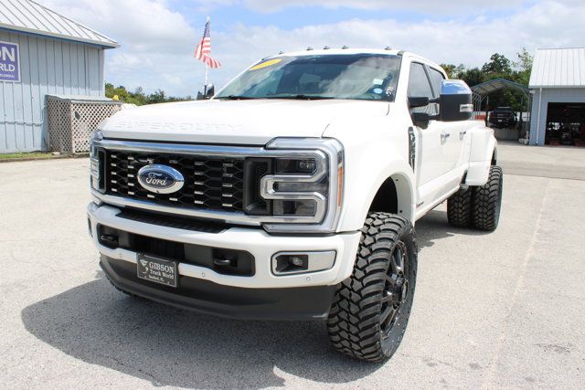 Used 2026 Ford F450 Platinum w/ Platinum Plus Package AWD/4WD image 3