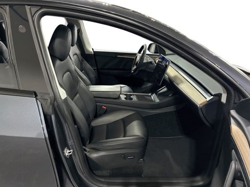 Certified 2023 Tesla Model Y Performance AWD/4WD image 13