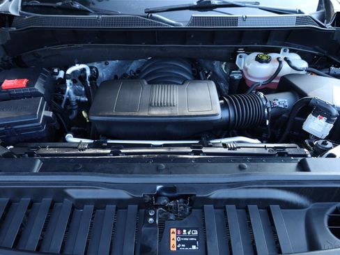 Used 2020 Chevrolet Silverado 1500 LT w/ All-Star Edition image 19