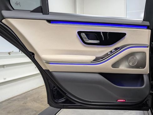 Used 2022 Mercedes-Benz S 500 4MATIC image 18