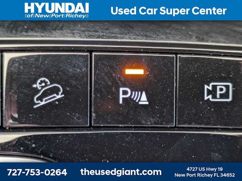 Certified 2024 Hyundai Tucson Limited FWD image 29