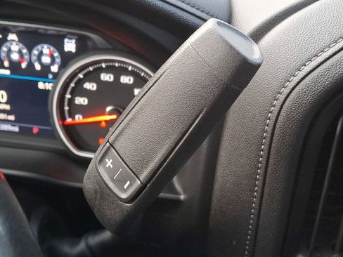 Used 2021 Chevrolet Silverado 1500 High Country w/ Technology Package image 11