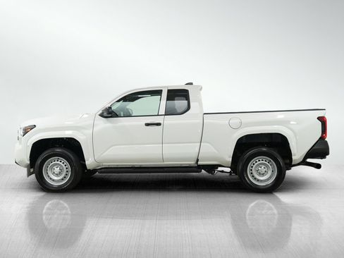 Certified 2025 Toyota Tacoma SR image 2