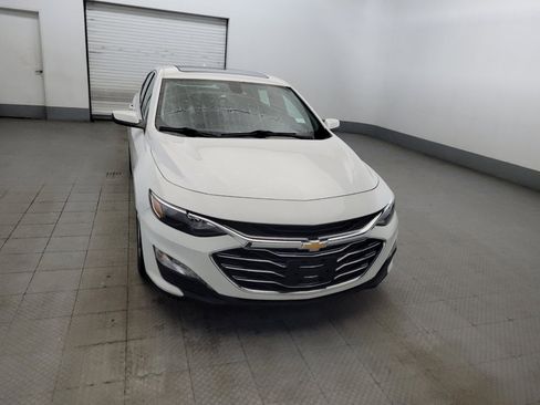 Used 2022 Chevrolet Malibu LT FWD image 14