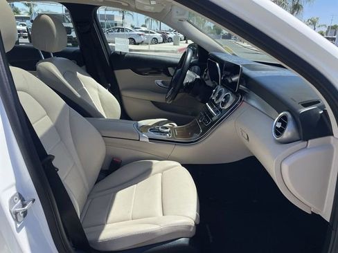 Used 2020 Mercedes-Benz C 300 Sedan w/ Premium Package image 28