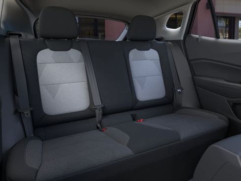 New 2026 Chevrolet Trax LS w/ LS Convenience Package FWD image 17