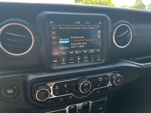 Used 2019 Jeep Wrangler Unlimited Sahara w/ Dual Top Group image 17