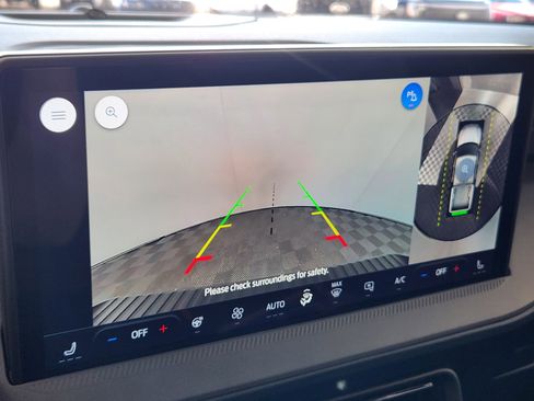 New 2026 Ford Maverick Lariat w/ Black Appearance Package image 23