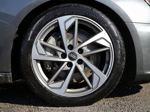 Used 2021 Audi A4 2.0T Premium Plus w/ Premium Plus Package image 12