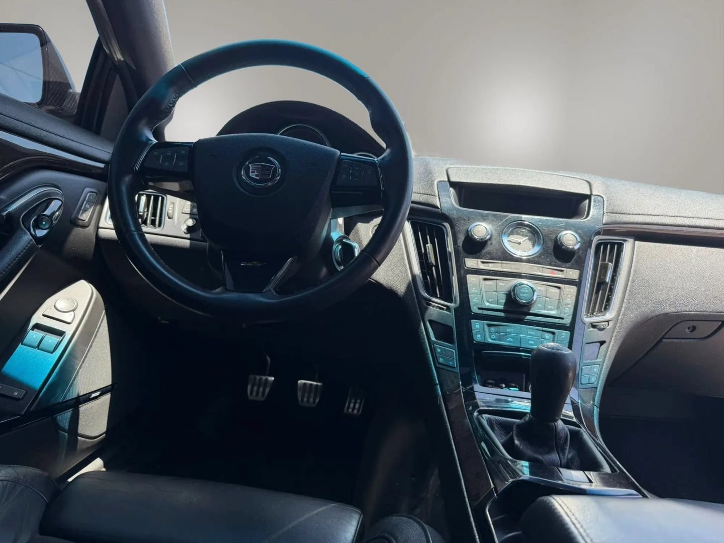 Used 2011 Cadillac CTS V w/ Wood Trim Package RWD image 18