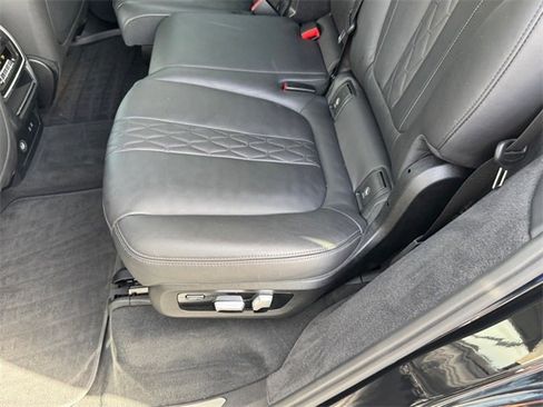 Used 2023 BMW X7 xDrive40i image 13