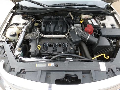 Used 2010 Ford Fusion SE image 17