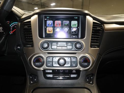 Used 2019 GMC Yukon XL Denali w/ Denali Ultimate Package image 10