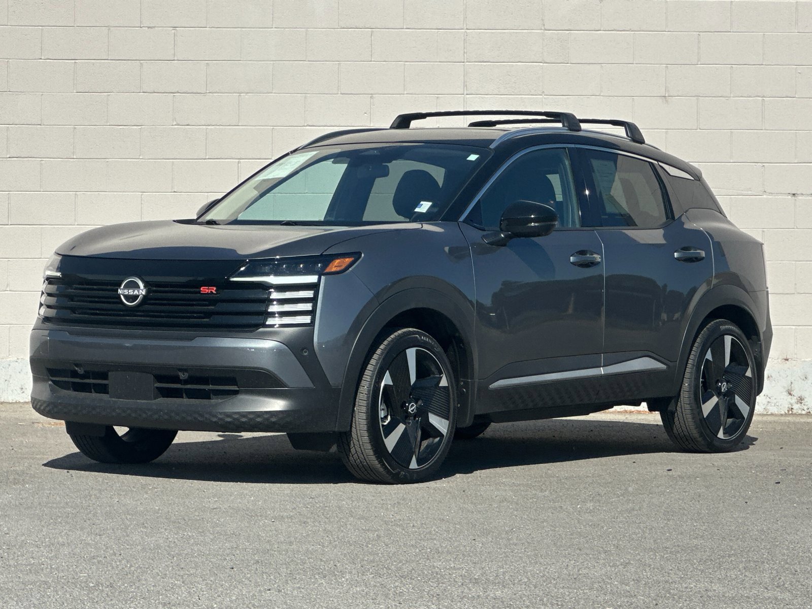 Used 2025 Nissan Kicks SR w/ SR Premium Package AWD/4WD image 7