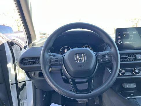 New 2026 Honda HR-V LX image 13