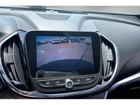 Used 2017 Chevrolet Volt Premier w/ Driver Confidence Package FWD image 14