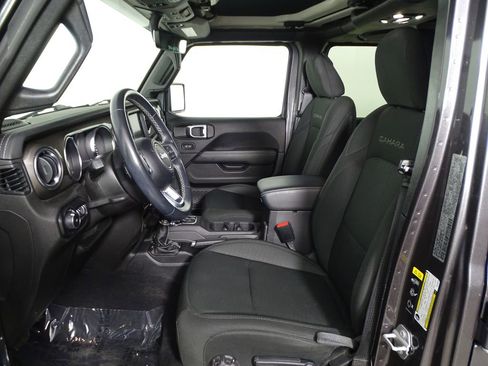 Used 2021 Jeep Wrangler Unlimited Sahara image 28