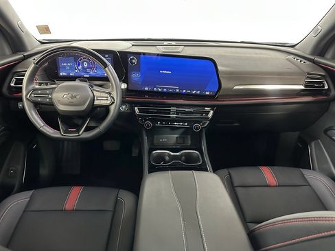 Used 2026 Chevrolet Traverse RS w/ LPO, Floor Liner Package AWD/4WD image 10