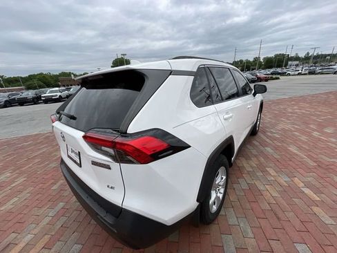 Used 2020 Toyota RAV4 LE FWD image 36