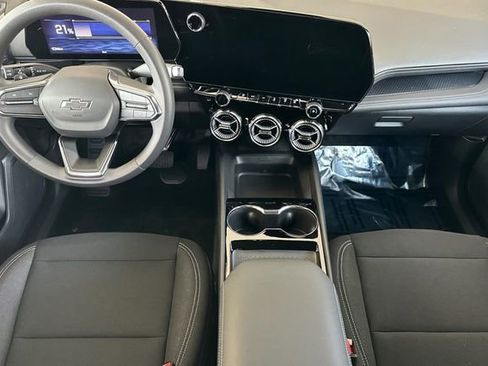 New 2026 Chevrolet Blazer EV LT w/ Midnight/Sport Edition FWD image 18