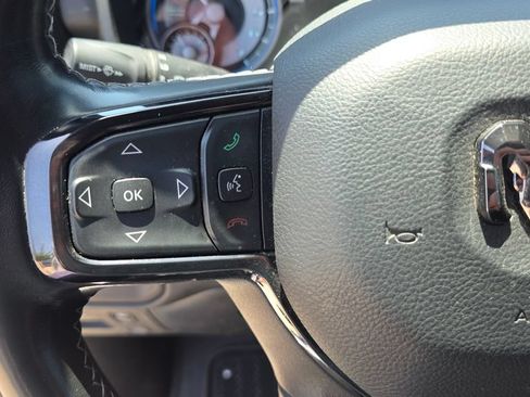 Used 2022 RAM 1500 Limited AWD/4WD image 16