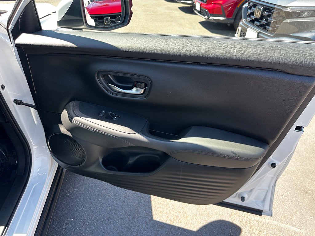 Used 2024 Honda HR-V LX image 15
