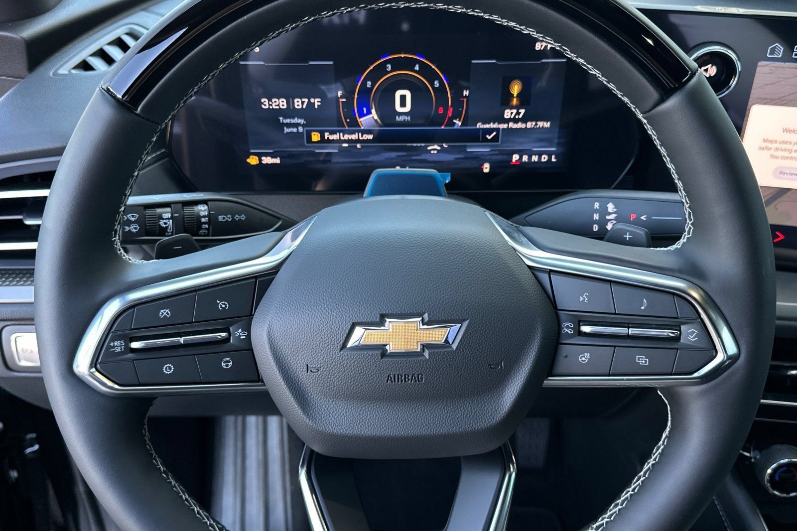 New 2026 Chevrolet Traverse LT w/ Enhanced Driving Package FWD image 25