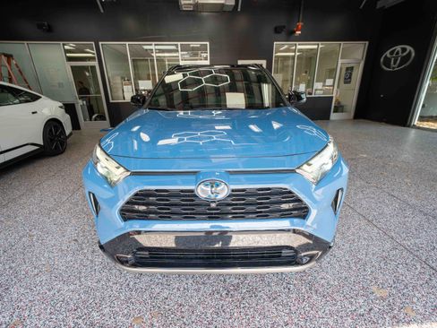 Used 2022 Toyota RAV4 XSE AWD/4WD image 6