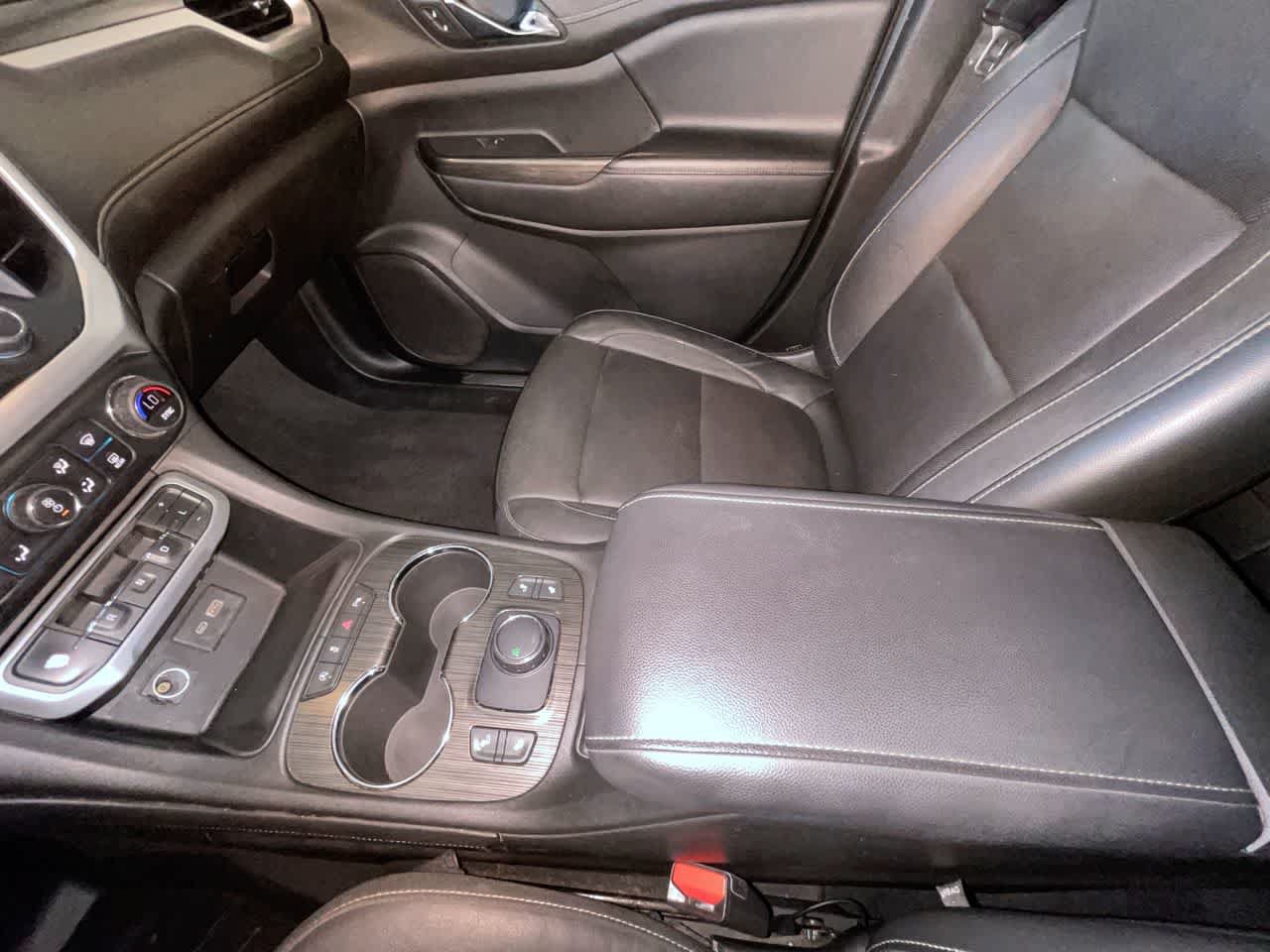 Used 2020 GMC Acadia SLT AWD/4WD image 21