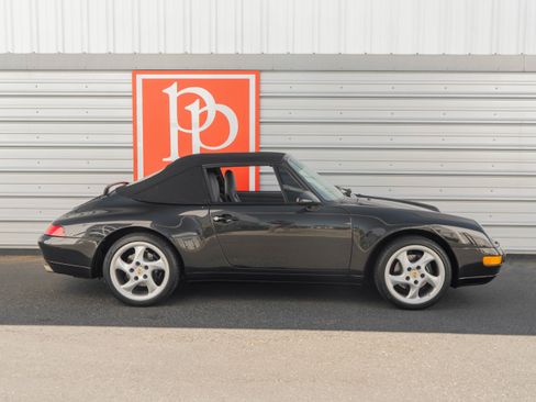 Used 1996 Porsche 911 Cabriolet image 34