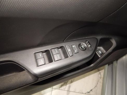 Used 2020 Honda Civic LX image 9