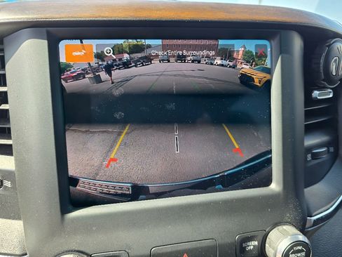 Used 2022 RAM 1500 Laramie image 2