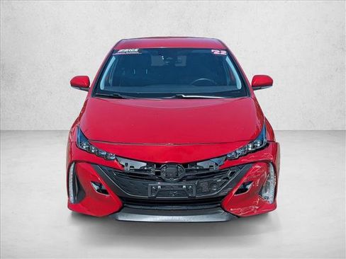 Used 2022 Toyota Prius Prime XLE FWD image 2