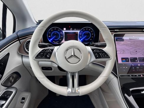 Used 2023 Mercedes-Benz EQE 350+ 4MATIC Sedan w/ Exclusive Trim Package image 15