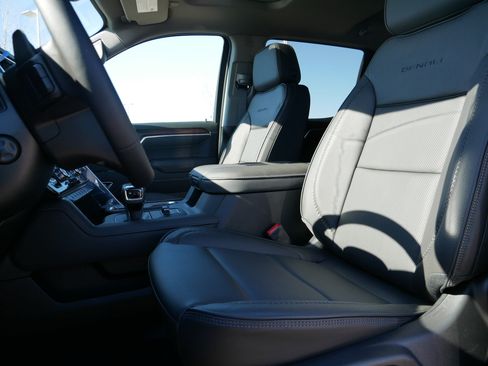 New 2026 GMC Sierra 1500 Denali AWD/4WD image 4