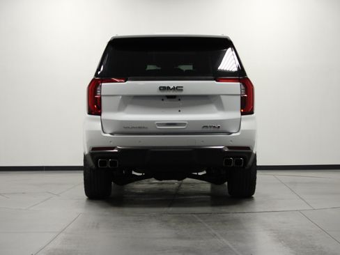 Used 2025 GMC Yukon AT4 Ultimate w/ LPO, Floor Liner Package AWD/4WD image 5