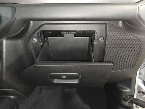 Used 2020 Jeep Wrangler Unlimited Sahara w/ Dual Top Group AWD/4WD image 44