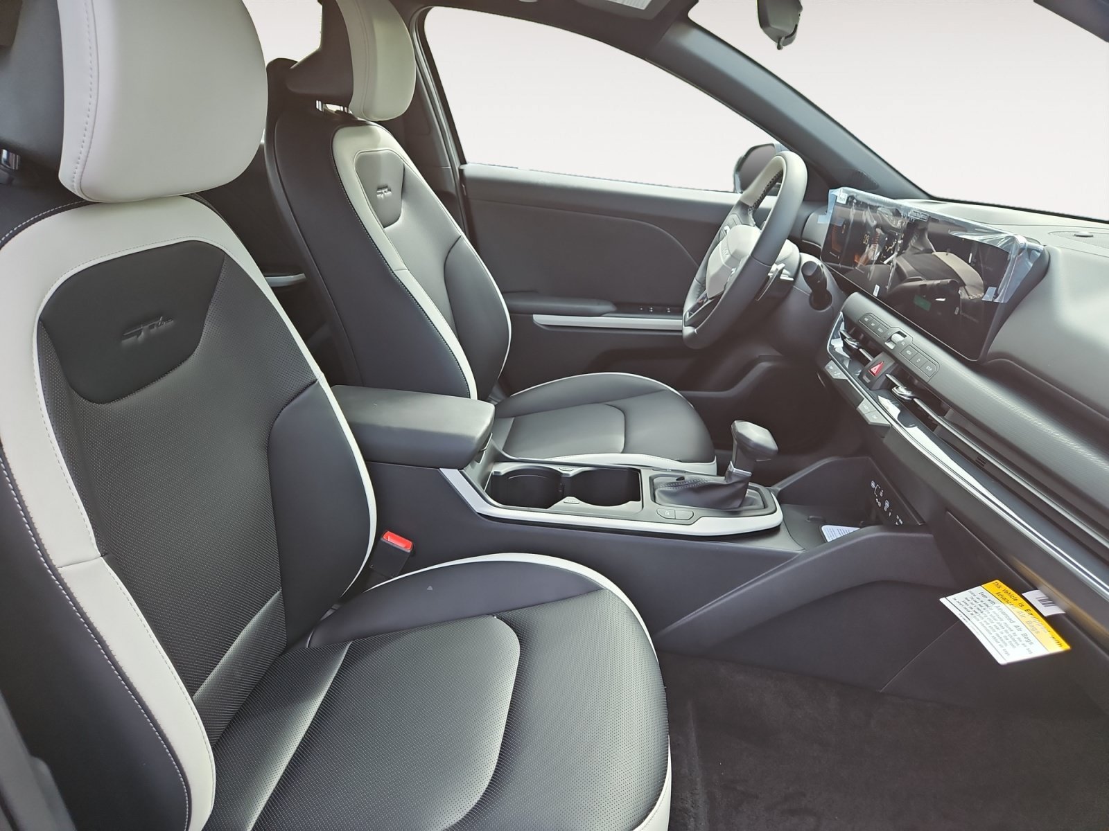 New 2026 Kia K4 GT-Line FWD image 15