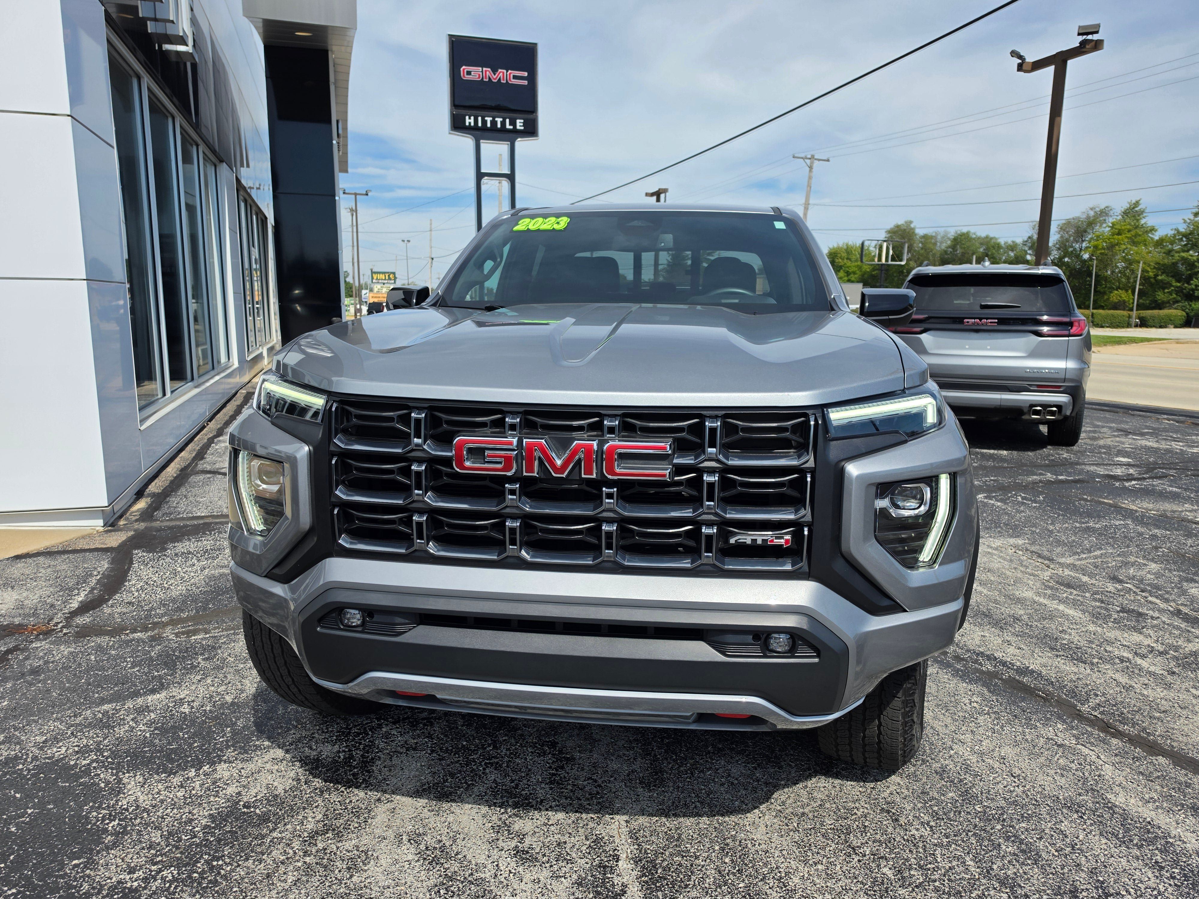 Used 2023 GMC Canyon AT4 w/ AT4 Premium Package AWD/4WD image 2