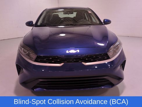Certified 2023 Kia Forte LXS w/ LXS Technology Package FWD image 9