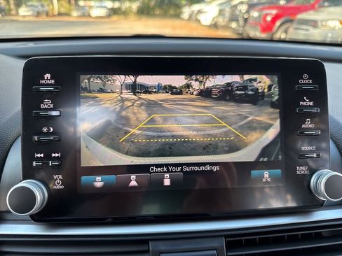 Used 2018 Honda Accord EX-L image 26