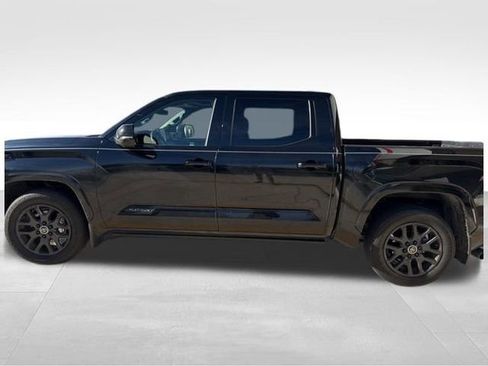 Used 2024 Toyota Tundra Platinum image 12